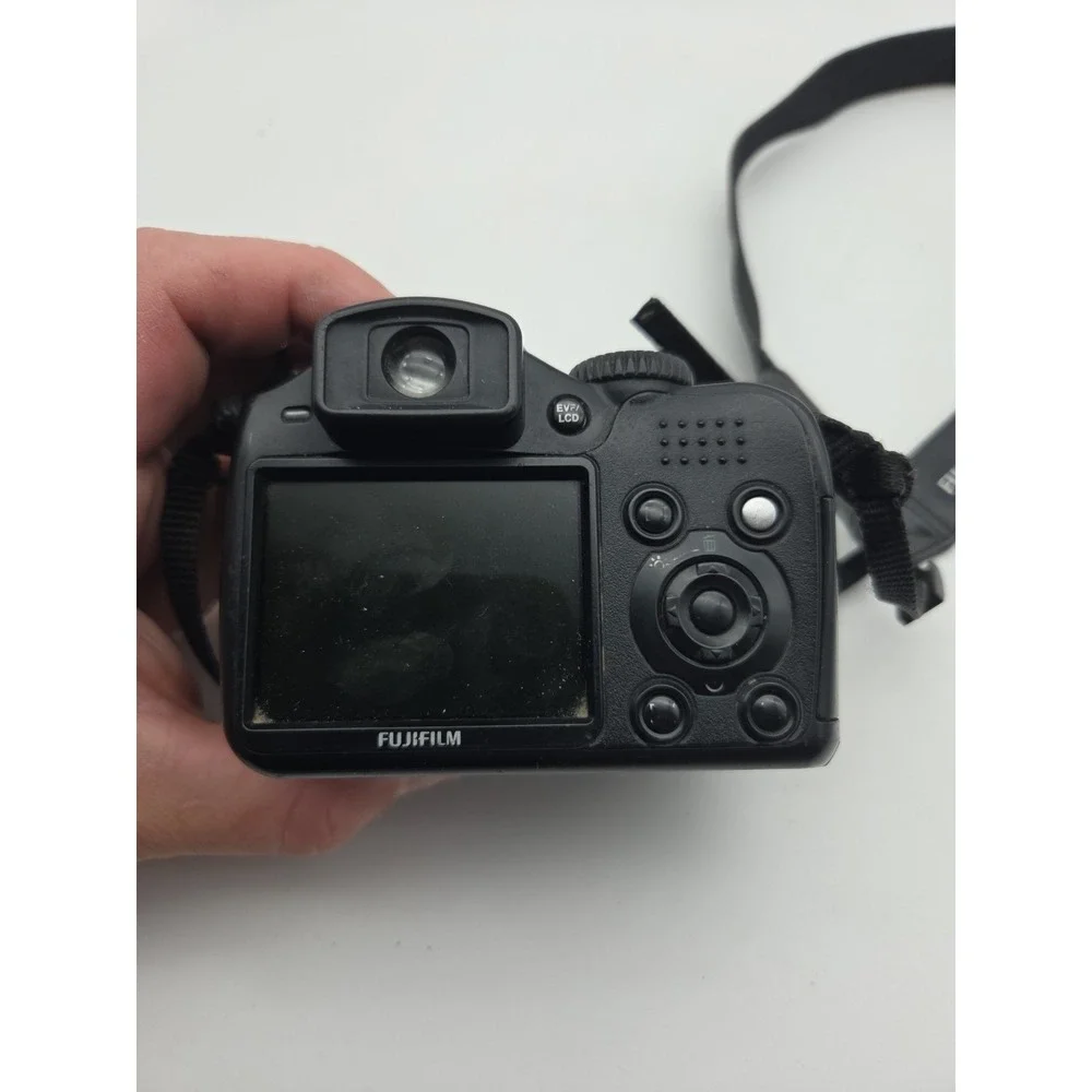 Fujifilm FinePix S Series S700 7.1MP Digital Camera - TESTED - READ